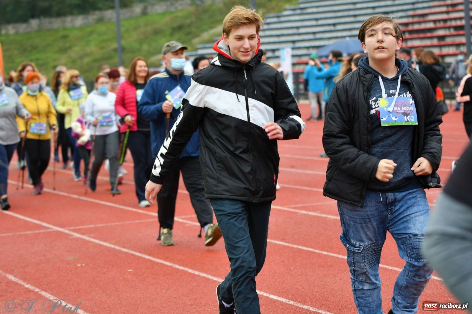 Zdjęcie w galerii na portalu naszraciborz.pl: Jesienny Bieg dla Bożeny [FOTORELACJA] wiadomości z regionu