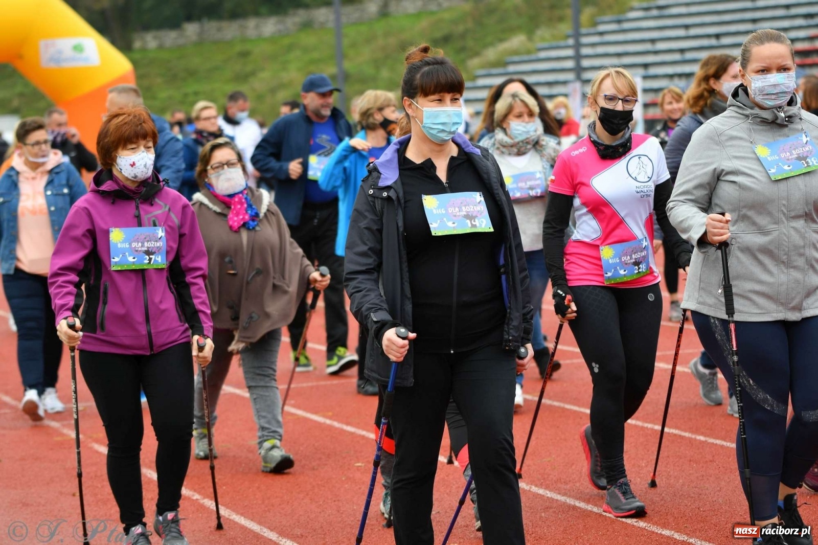 Zdjęcie w galerii na portalu naszraciborz.pl: Jesienny Bieg dla Bożeny [FOTORELACJA] wiadomości z regionu