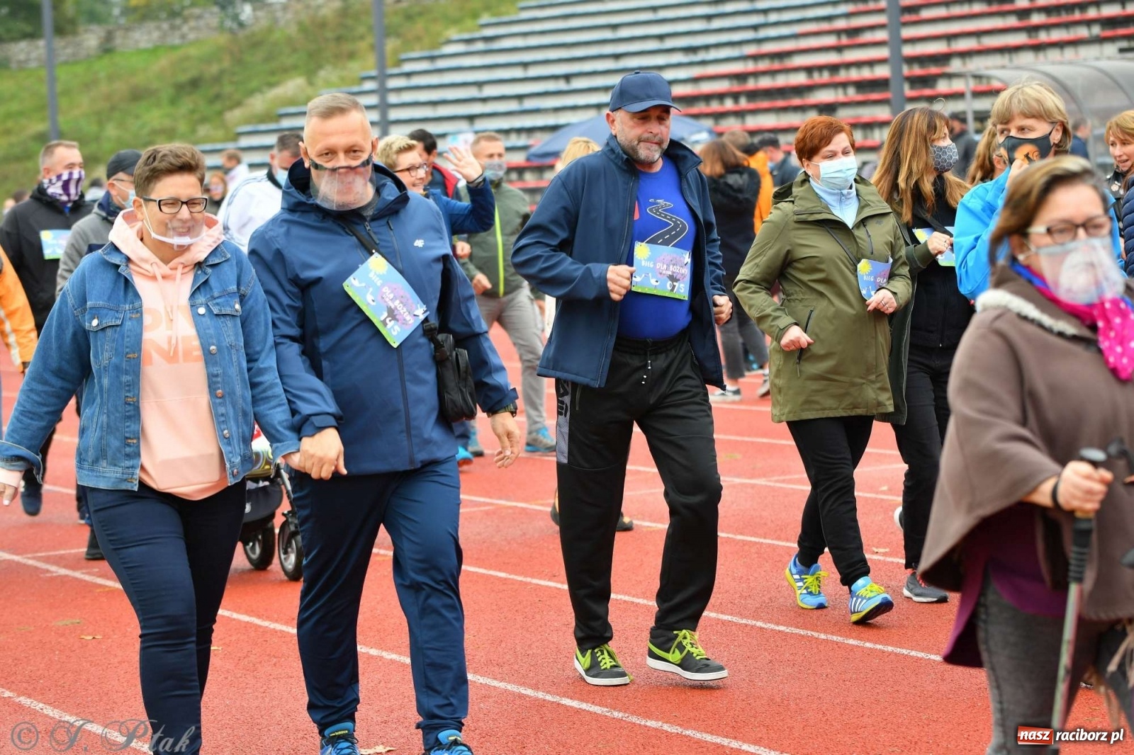 Zdjęcie w galerii na portalu naszraciborz.pl: Jesienny Bieg dla Bożeny [FOTORELACJA] wiadomości z regionu