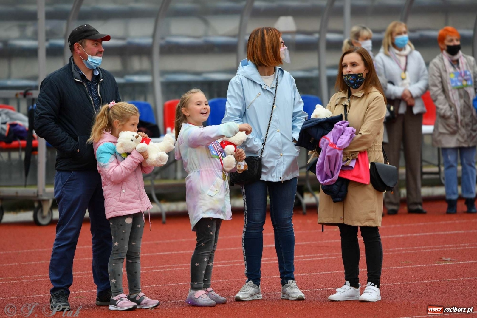 Zdjęcie w galerii na portalu naszraciborz.pl: Jesienny Bieg dla Bożeny [FOTORELACJA] wiadomości z regionu