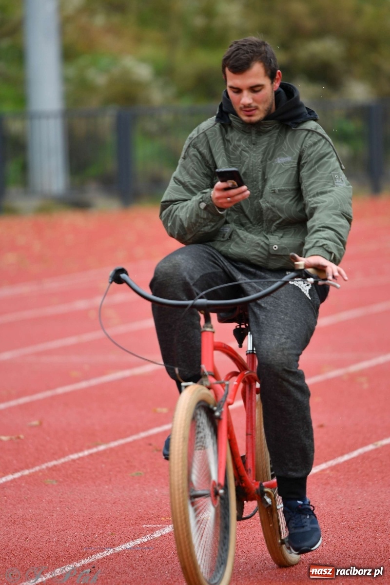 Zdjęcie w galerii na portalu naszraciborz.pl: Jesienny Bieg dla Bożeny [FOTORELACJA] wiadomości z regionu