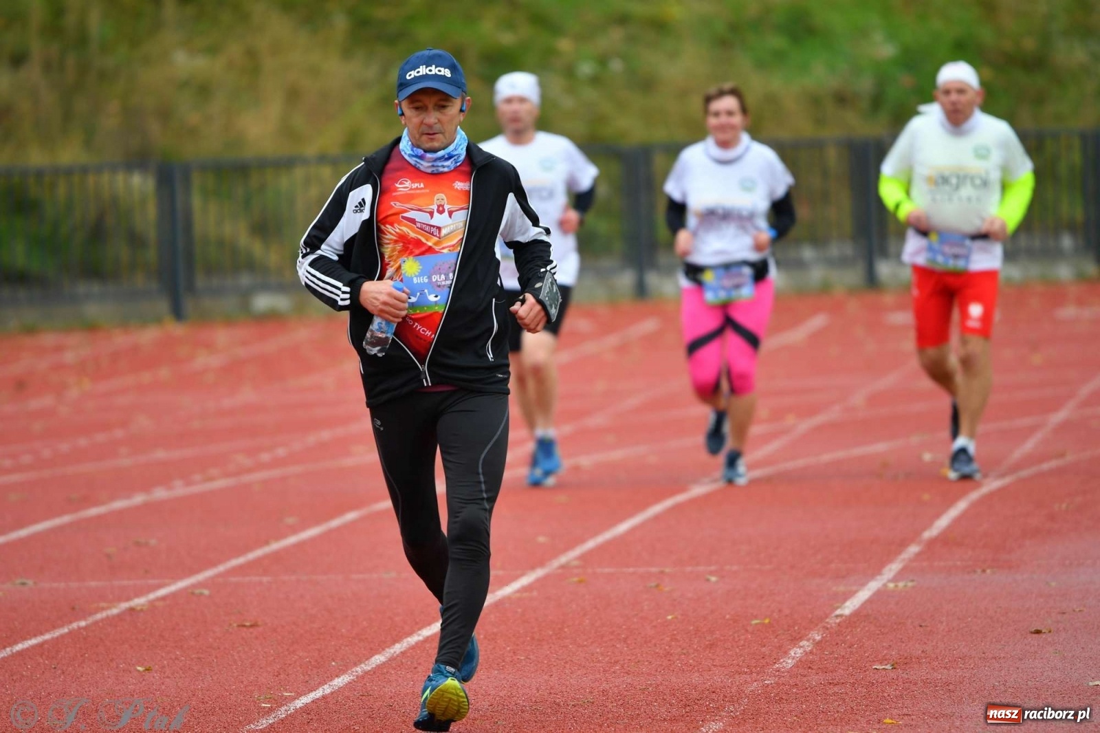 Zdjęcie w galerii na portalu naszraciborz.pl: Jesienny Bieg dla Bożeny [FOTORELACJA] wiadomości z regionu