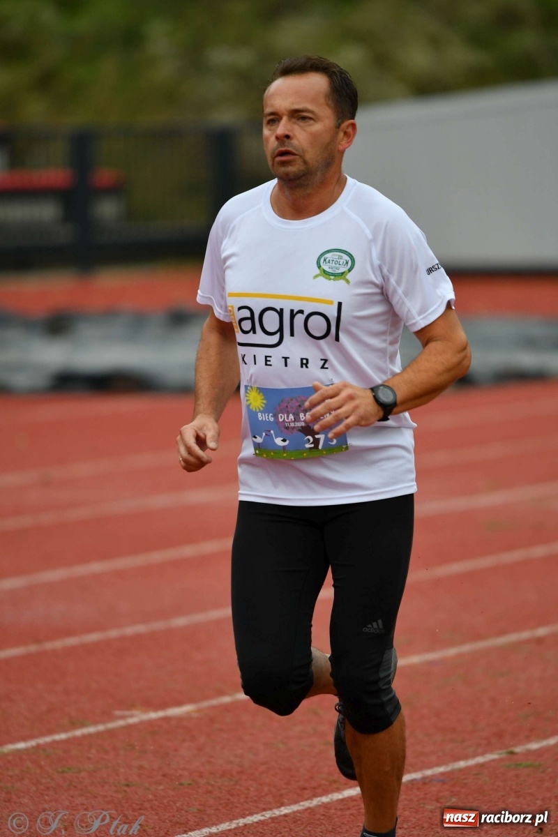 Zdjęcie w galerii na portalu naszraciborz.pl: Jesienny Bieg dla Bożeny [FOTORELACJA] wiadomości z regionu