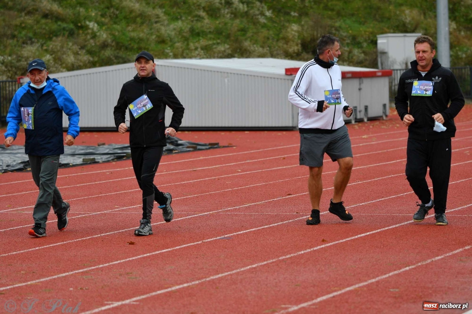 Zdjęcie w galerii na portalu naszraciborz.pl: Jesienny Bieg dla Bożeny [FOTORELACJA] wiadomości z regionu