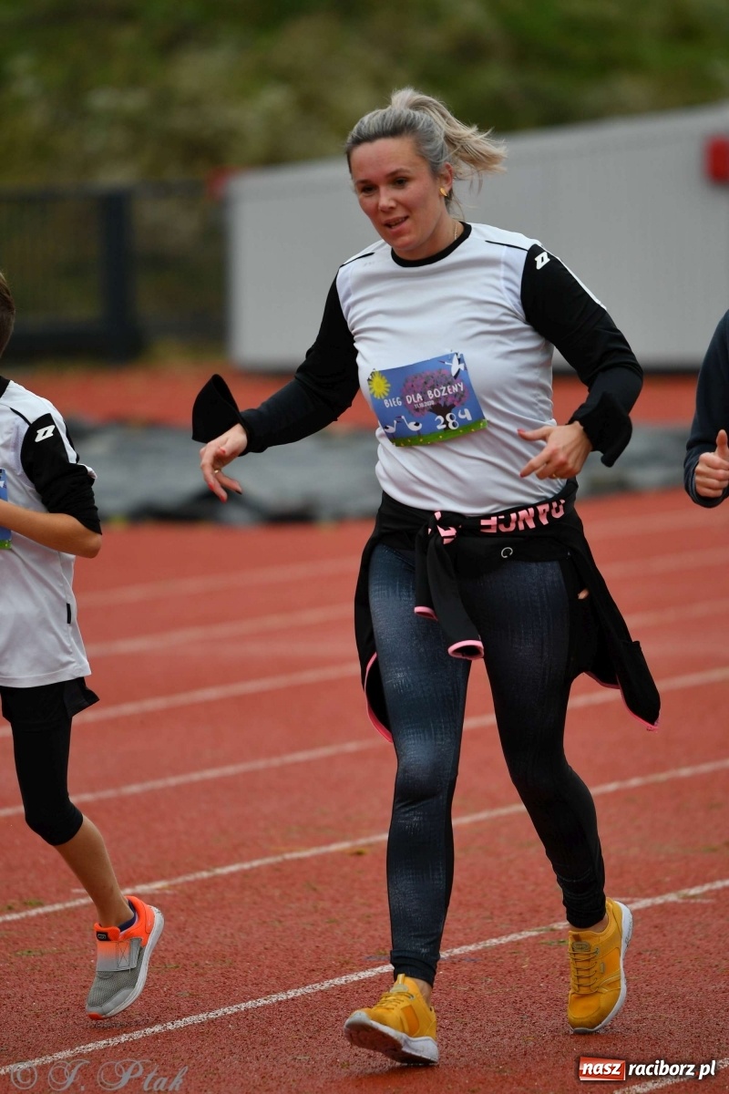 Zdjęcie w galerii na portalu naszraciborz.pl: Jesienny Bieg dla Bożeny [FOTORELACJA] wiadomości z regionu
