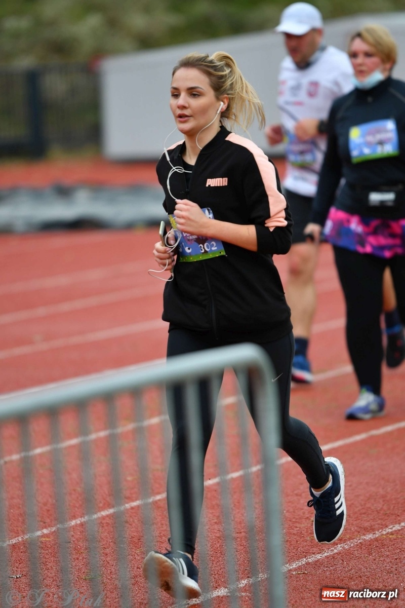 Zdjęcie w galerii na portalu naszraciborz.pl: Jesienny Bieg dla Bożeny [FOTORELACJA] wiadomości z regionu