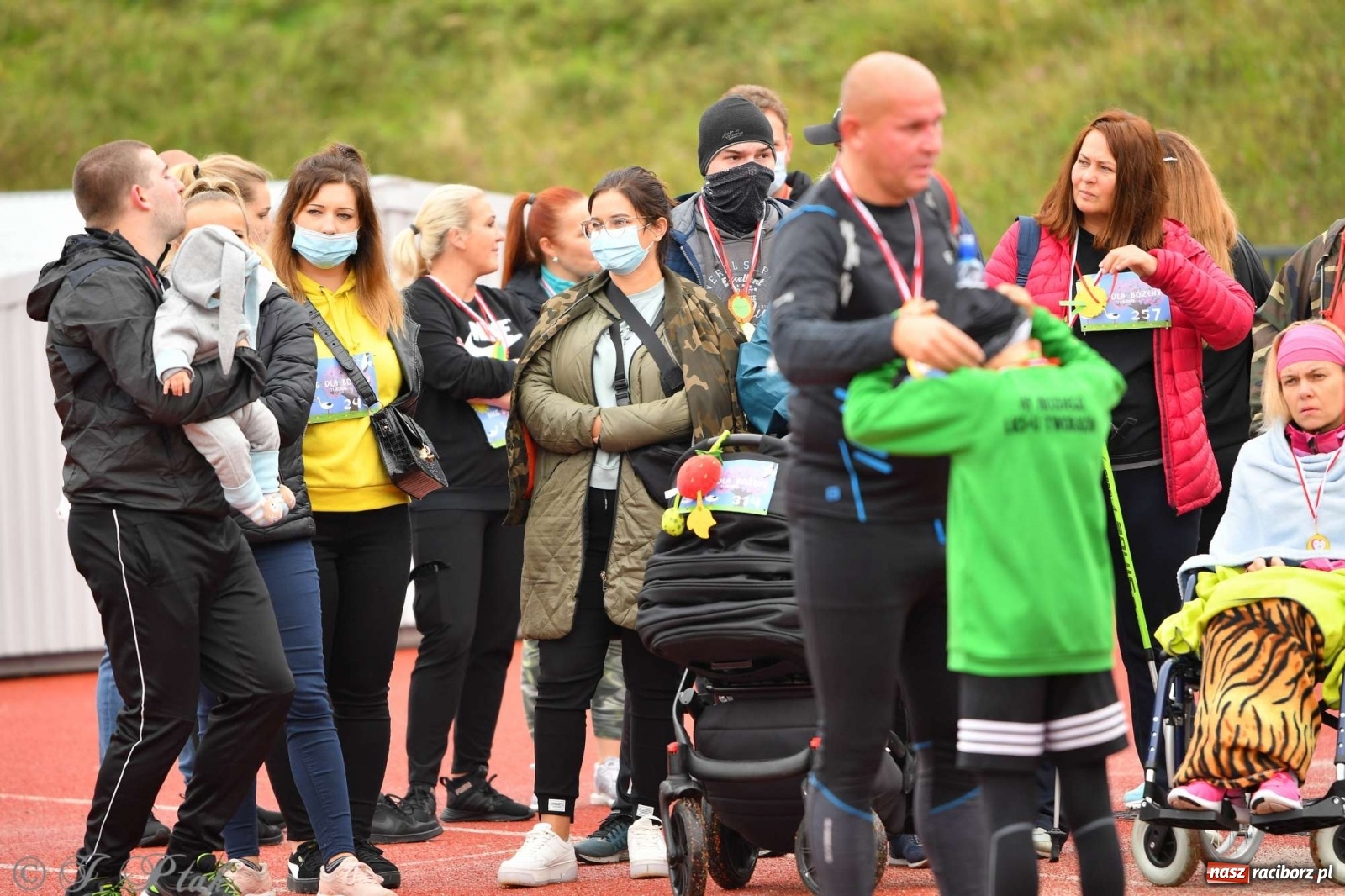 Zdjęcie w galerii na portalu naszraciborz.pl: Jesienny Bieg dla Bożeny [FOTORELACJA] wiadomości z regionu