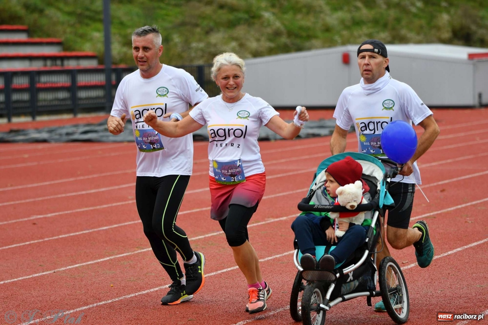 Zdjęcie w galerii na portalu naszraciborz.pl: Jesienny Bieg dla Bożeny [FOTORELACJA] wiadomości z regionu