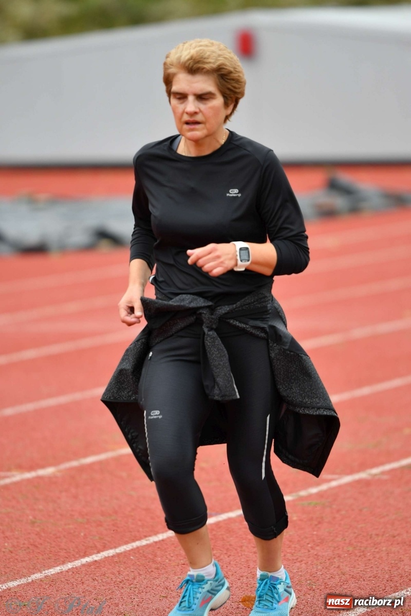 Zdjęcie w galerii na portalu naszraciborz.pl: Jesienny Bieg dla Bożeny [FOTORELACJA] wiadomości z regionu