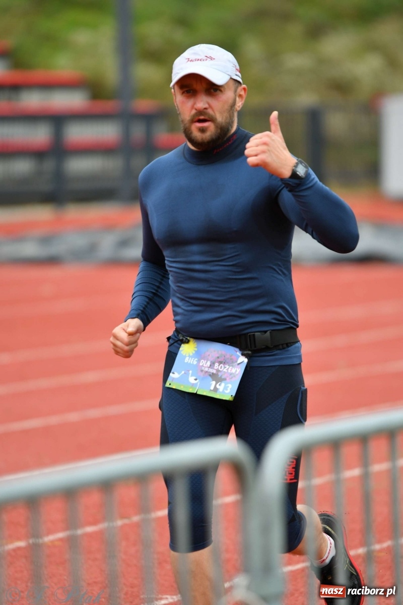 Zdjęcie w galerii na portalu naszraciborz.pl: Jesienny Bieg dla Bożeny [FOTORELACJA] wiadomości z regionu