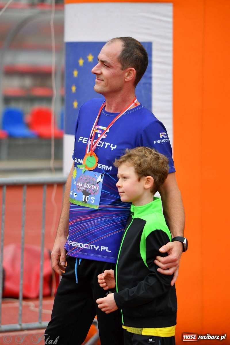 Zdjęcie w galerii na portalu naszraciborz.pl: Jesienny Bieg dla Bożeny [FOTORELACJA] wiadomości z regionu