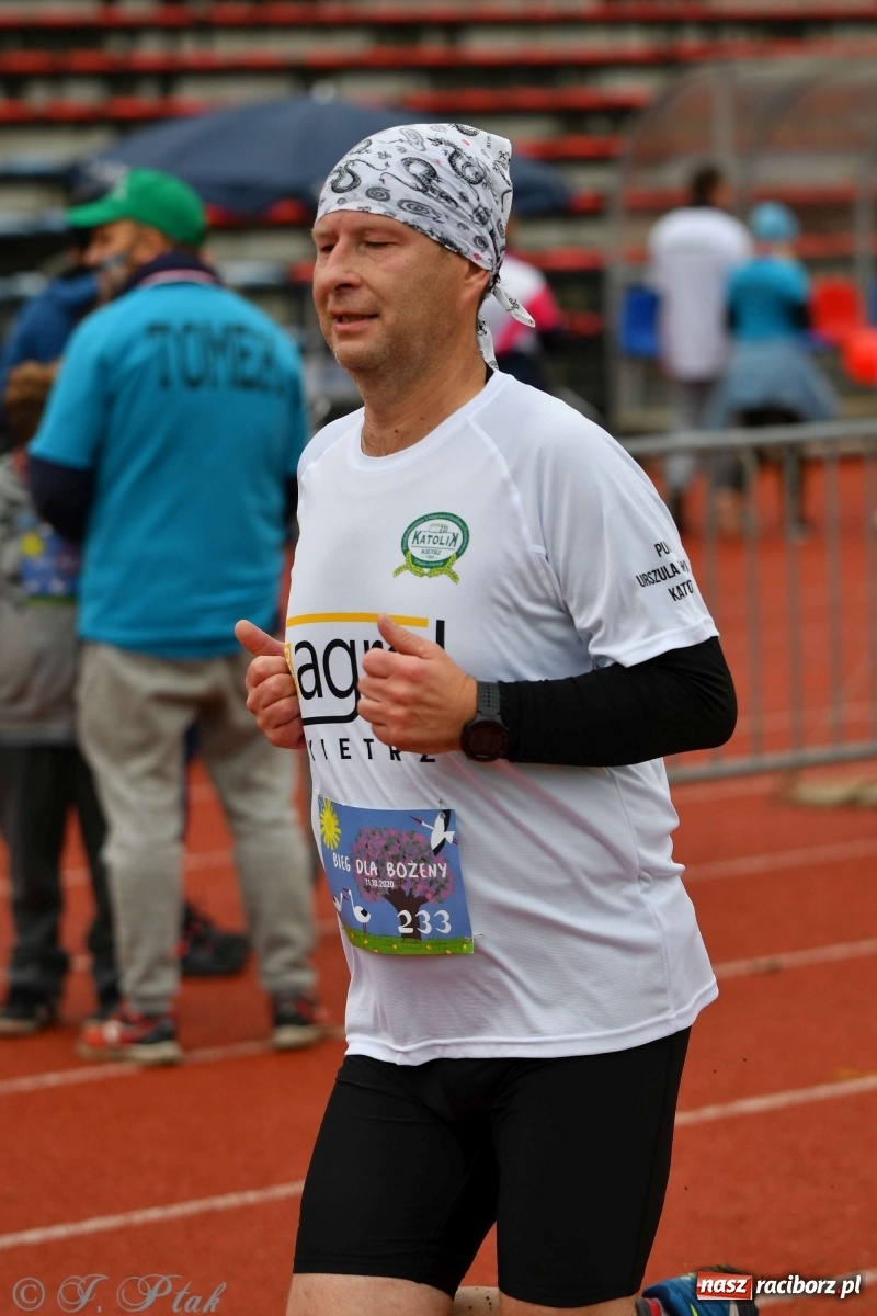 Zdjęcie w galerii na portalu naszraciborz.pl: Jesienny Bieg dla Bożeny [FOTORELACJA] wiadomości z regionu