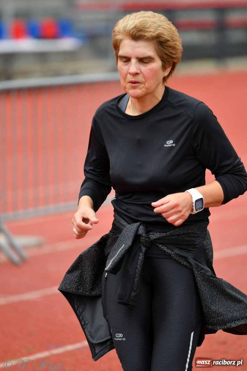 Zdjęcie w galerii na portalu naszraciborz.pl: Jesienny Bieg dla Bożeny [FOTORELACJA] wiadomości z regionu
