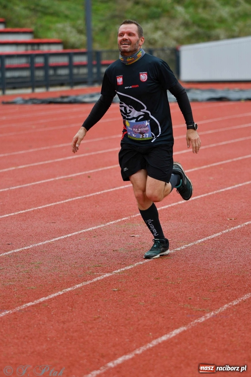 Zdjęcie w galerii na portalu naszraciborz.pl: Jesienny Bieg dla Bożeny [FOTORELACJA] wiadomości z regionu