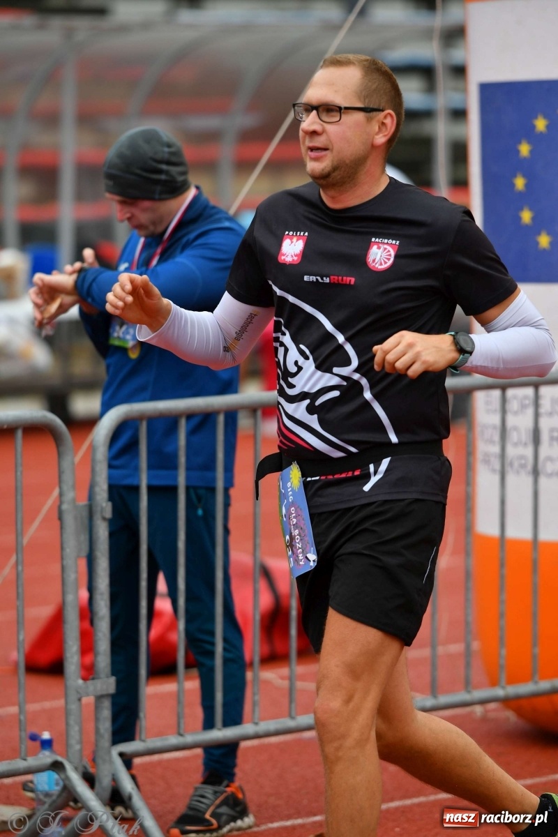 Zdjęcie w galerii na portalu naszraciborz.pl: Jesienny Bieg dla Bożeny [FOTORELACJA] wiadomości z regionu