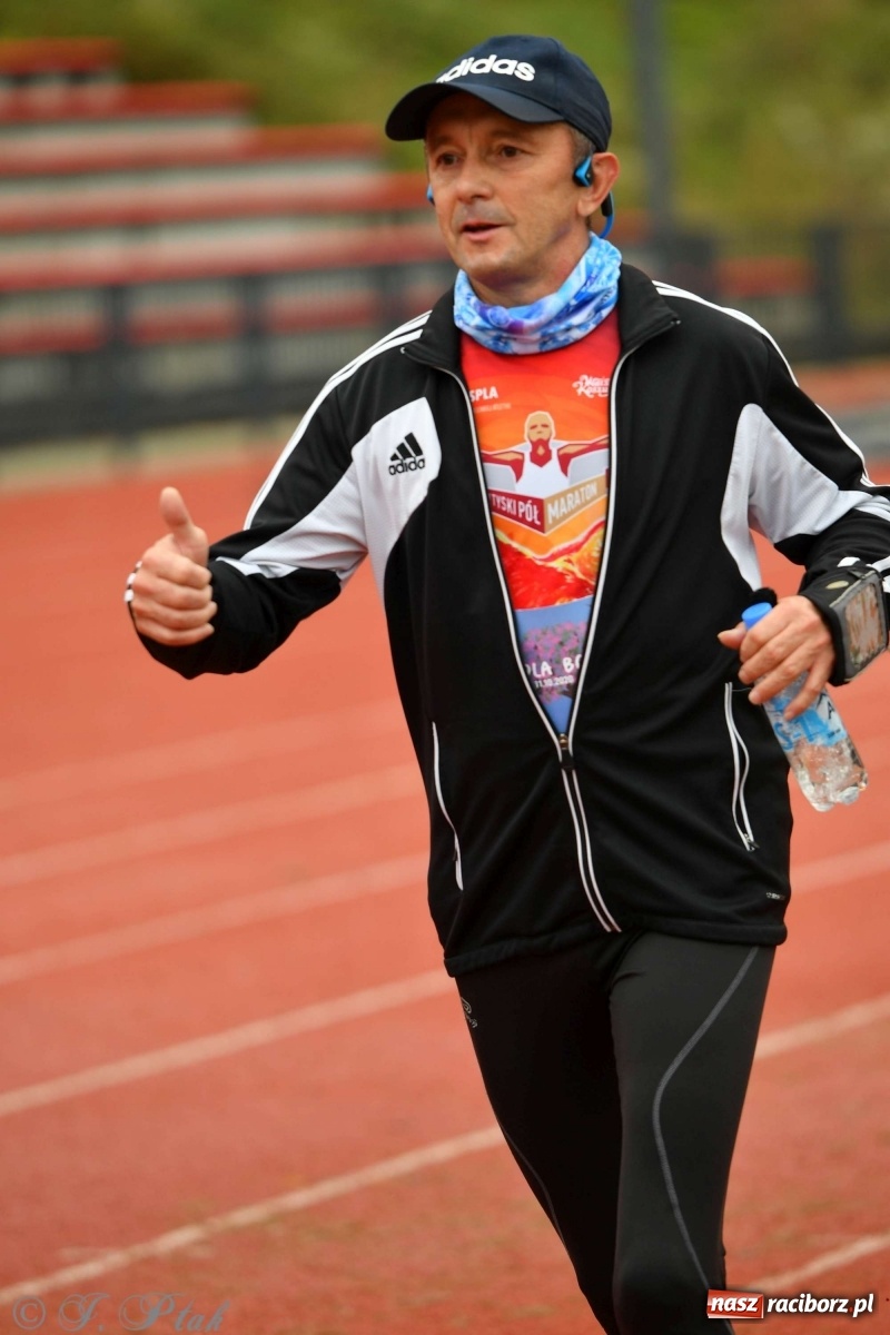 Zdjęcie w galerii na portalu naszraciborz.pl: Jesienny Bieg dla Bożeny [FOTORELACJA] wiadomości z regionu