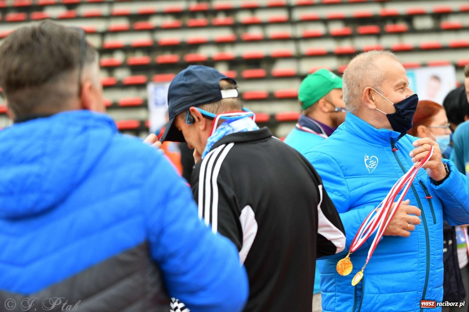 Zdjęcie w galerii na portalu naszraciborz.pl: Jesienny Bieg dla Bożeny [FOTORELACJA] wiadomości z regionu