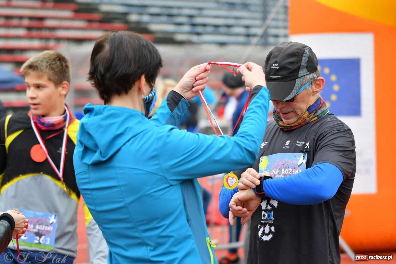 Zdjęcie w galerii na portalu naszraciborz.pl: Jesienny Bieg dla Bożeny [FOTORELACJA] wiadomości z regionu