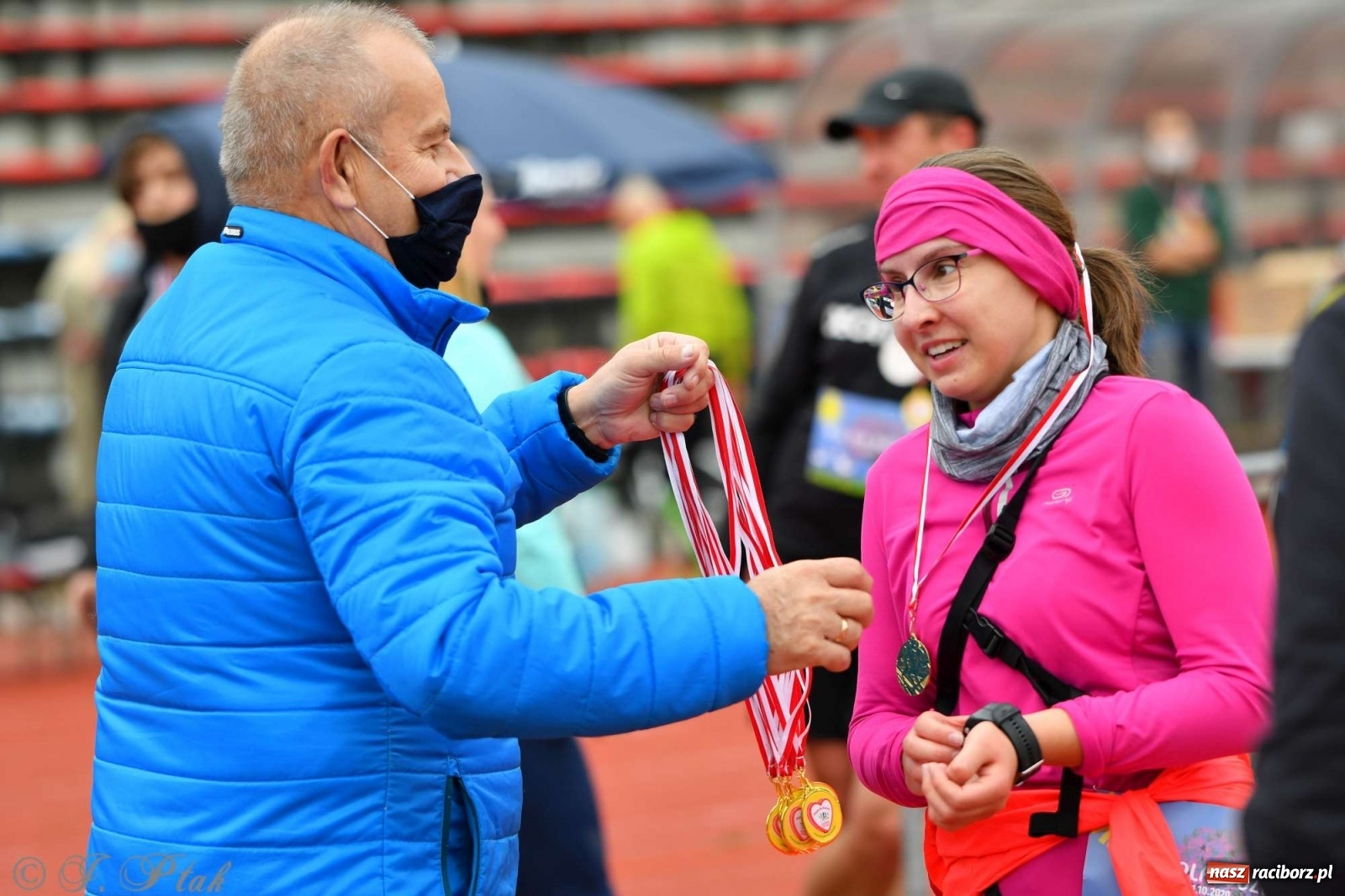 Zdjęcie w galerii na portalu naszraciborz.pl: Jesienny Bieg dla Bożeny [FOTORELACJA] wiadomości z regionu