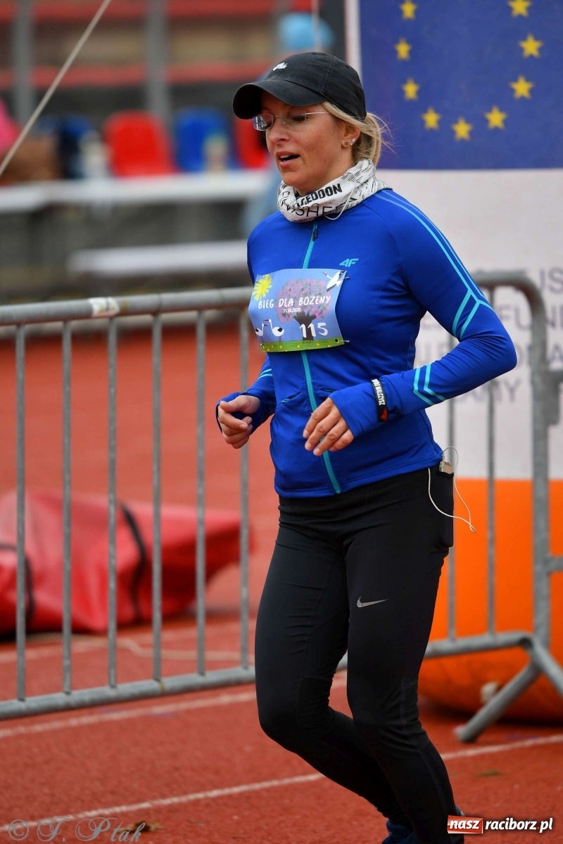 Zdjęcie w galerii na portalu naszraciborz.pl: Jesienny Bieg dla Bożeny [FOTORELACJA] wiadomości z regionu
