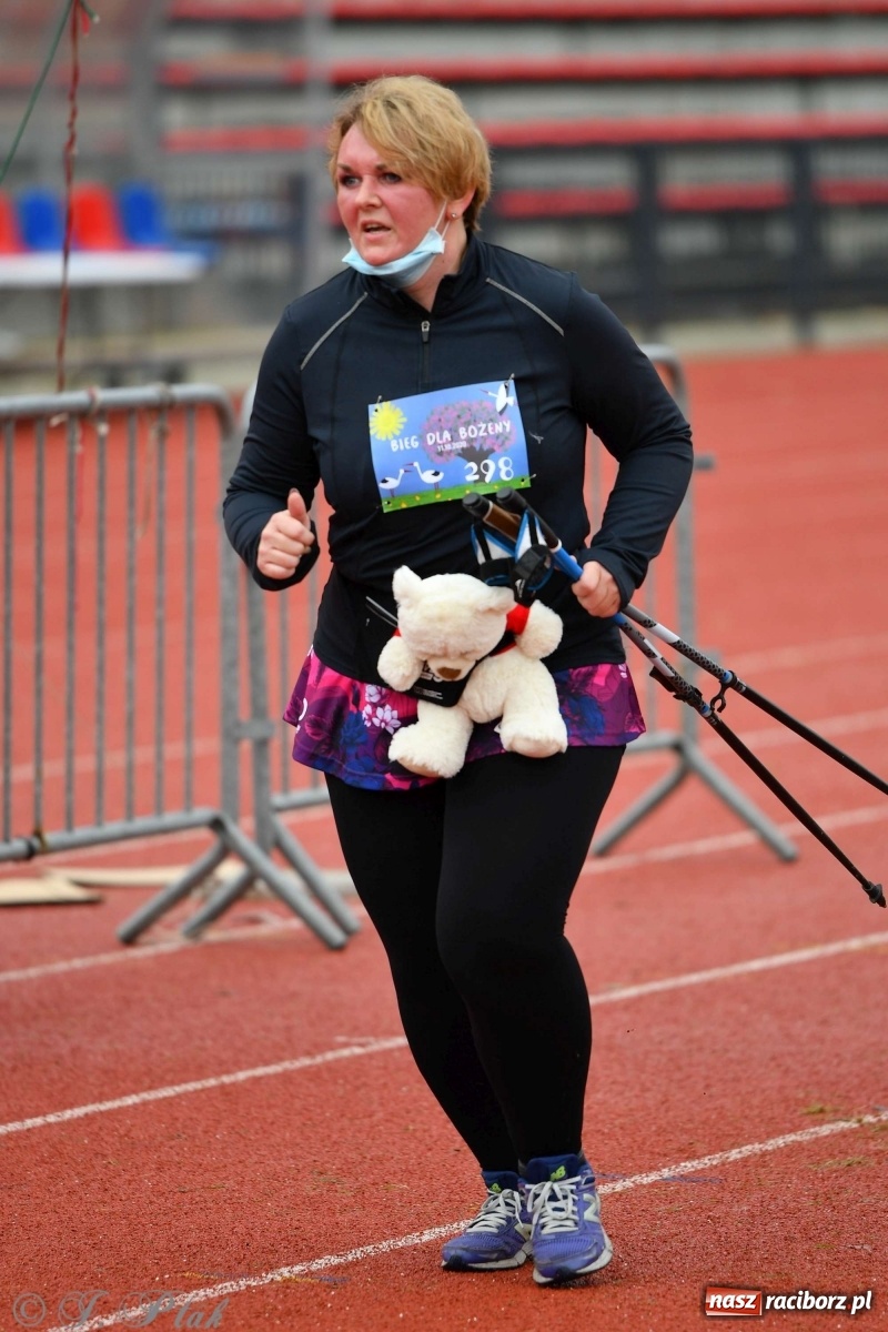 Zdjęcie w galerii na portalu naszraciborz.pl: Jesienny Bieg dla Bożeny [FOTORELACJA] wiadomości z regionu