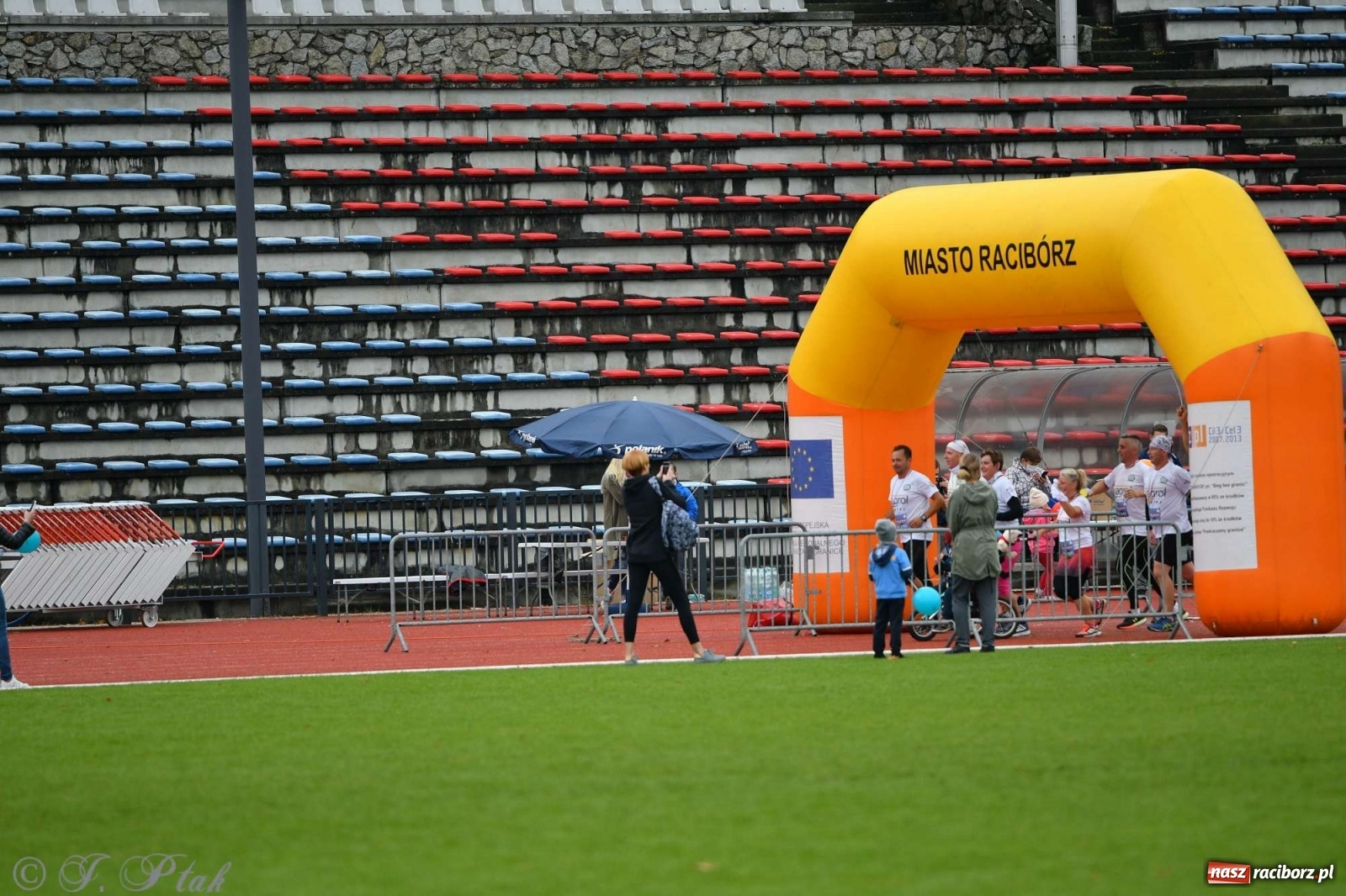 Zdjęcie w galerii na portalu naszraciborz.pl: Jesienny Bieg dla Bożeny [FOTORELACJA] wiadomości z regionu