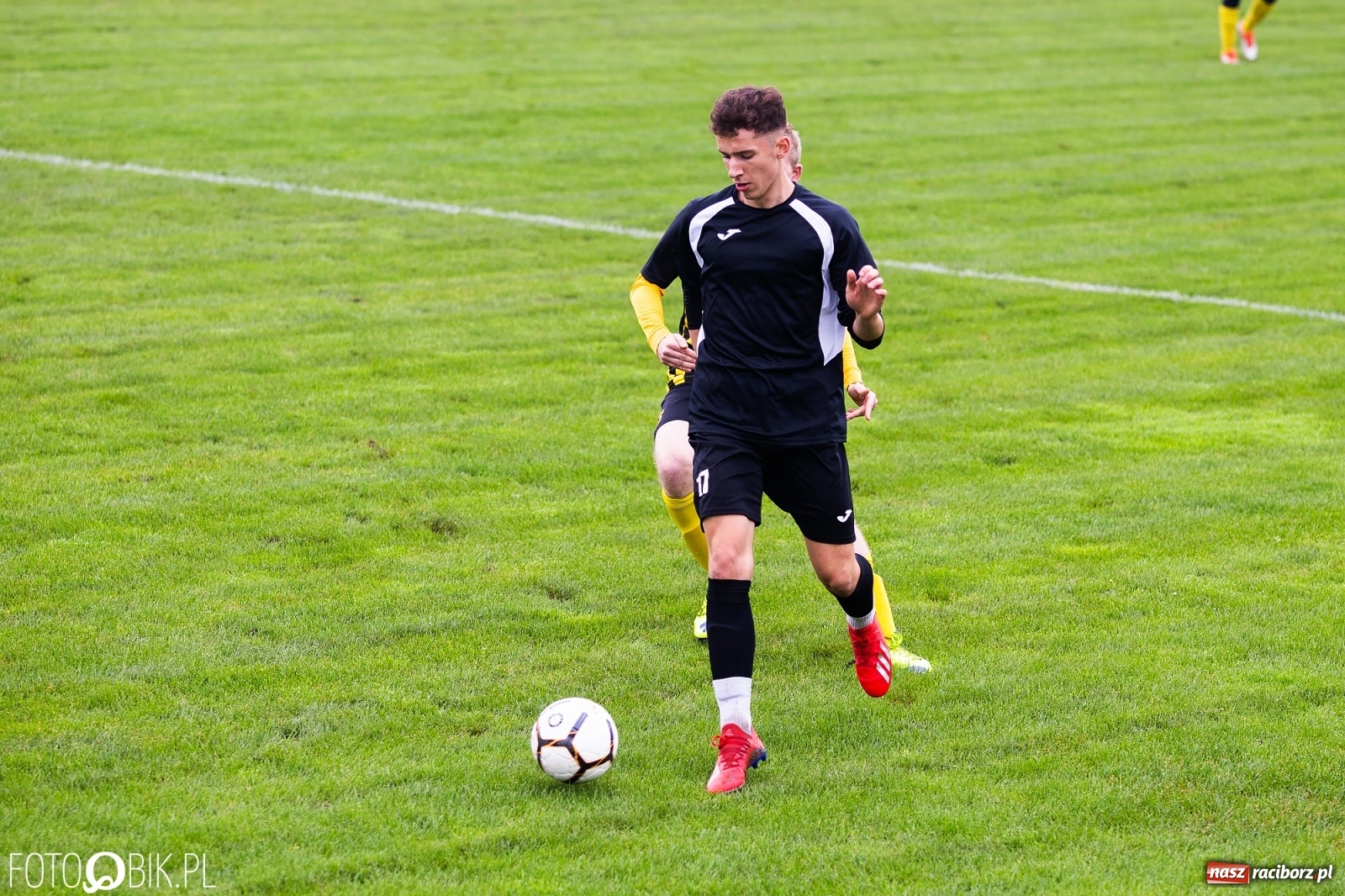 Zdjęcie w galerii na portalu naszraciborz.pl: C klasa. Rezerwy Brzezia uległy liderowi [FOTO] wiadomości z regionu