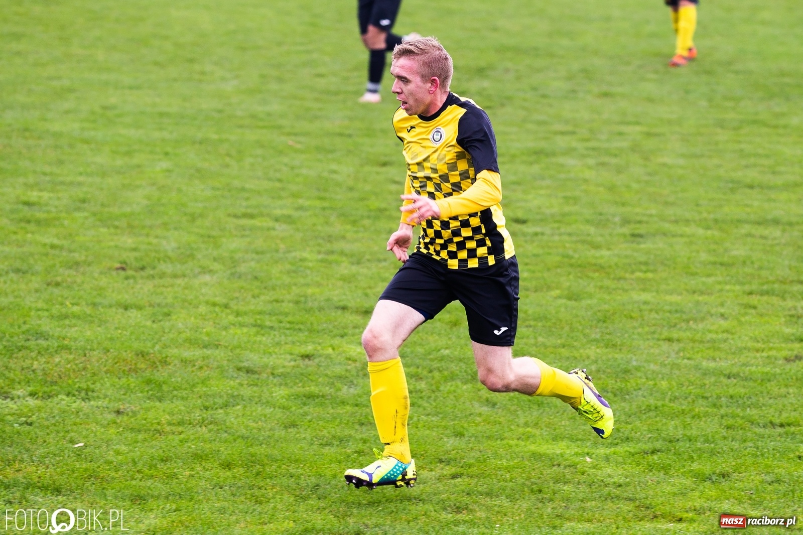 Zdjęcie w galerii na portalu naszraciborz.pl: C klasa. Rezerwy Brzezia uległy liderowi [FOTO] wiadomości z regionu