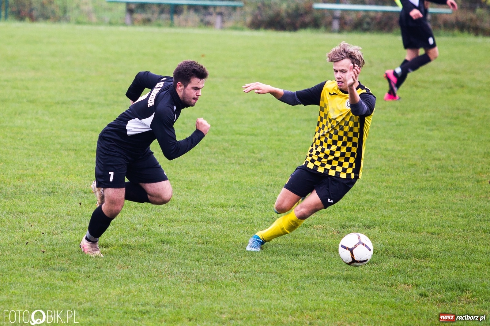 Zdjęcie w galerii na portalu naszraciborz.pl: C klasa. Rezerwy Brzezia uległy liderowi [FOTO] wiadomości z regionu