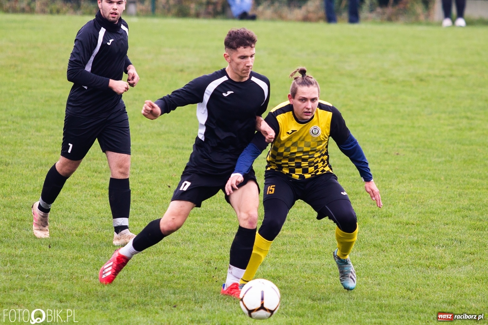 Zdjęcie w galerii na portalu naszraciborz.pl: C klasa. Rezerwy Brzezia uległy liderowi [FOTO] wiadomości z regionu