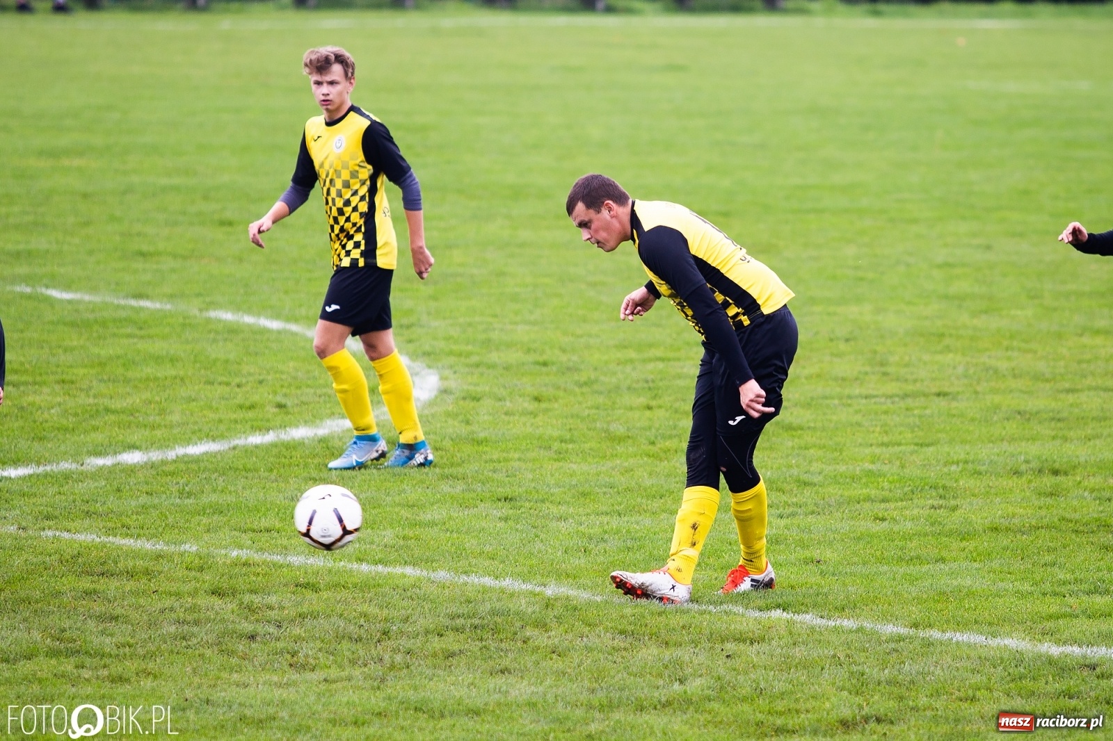 Zdjęcie w galerii na portalu naszraciborz.pl: C klasa. Rezerwy Brzezia uległy liderowi [FOTO] wiadomości z regionu