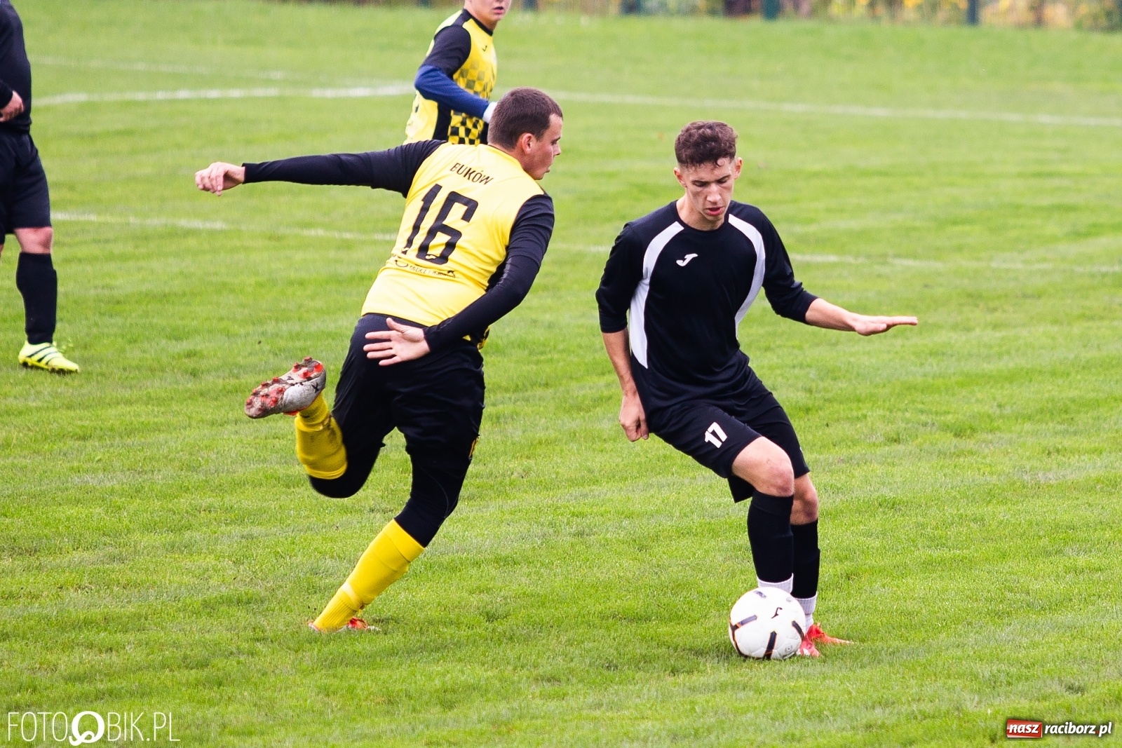 Zdjęcie w galerii na portalu naszraciborz.pl: C klasa. Rezerwy Brzezia uległy liderowi [FOTO] wiadomości z regionu