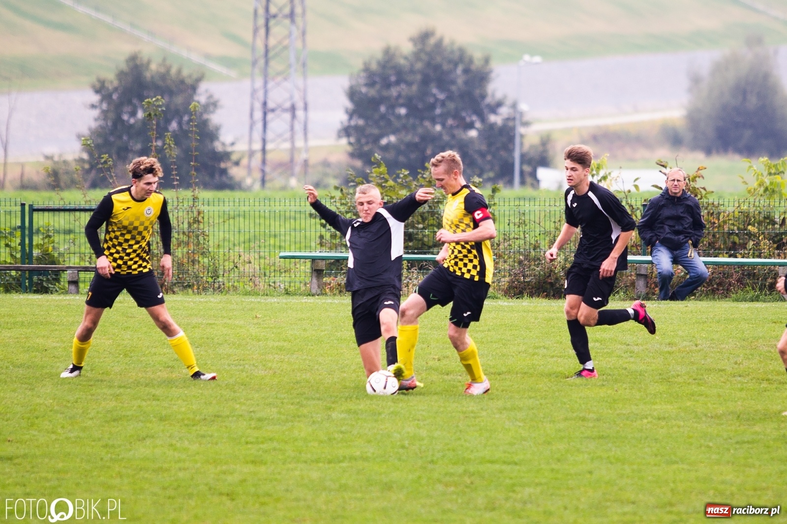 Zdjęcie w galerii na portalu naszraciborz.pl: C klasa. Rezerwy Brzezia uległy liderowi [FOTO] wiadomości z regionu