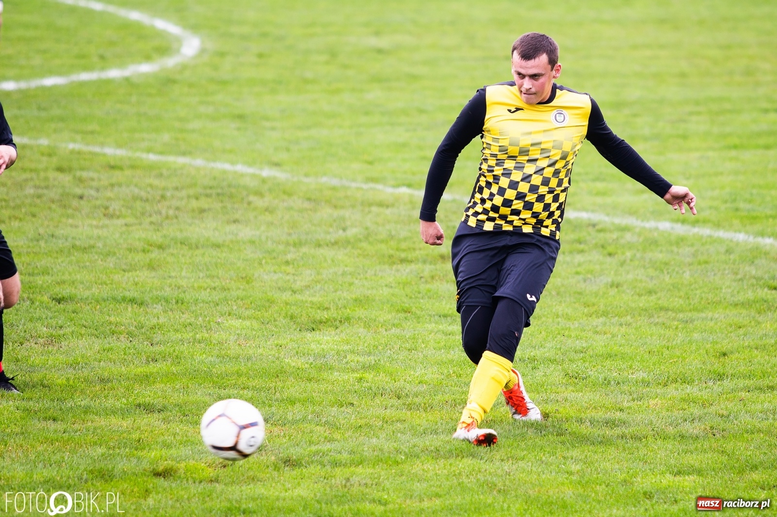 Zdjęcie w galerii na portalu naszraciborz.pl: C klasa. Rezerwy Brzezia uległy liderowi [FOTO] wiadomości z regionu
