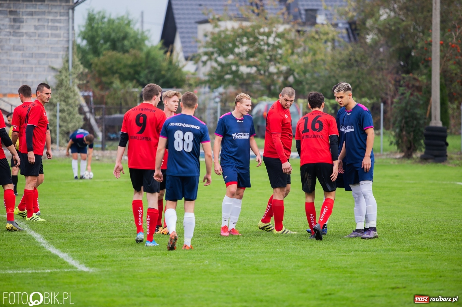 Zdjęcie w galerii na portalu naszraciborz.pl: Klasa okręgowa. Lider bez punktów w derbach gminy [FOTO] wiadomości z regionu