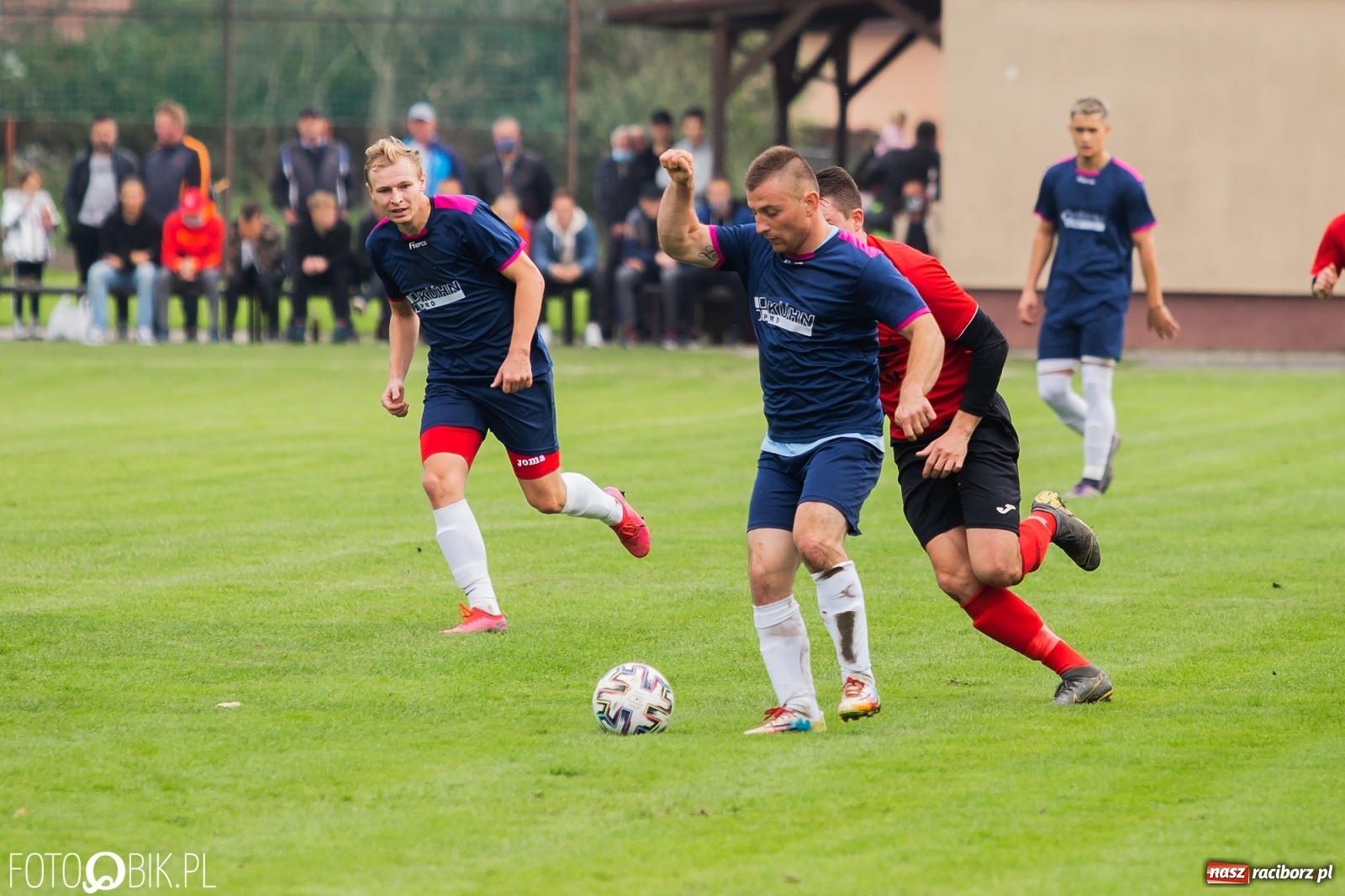 Zdjęcie w galerii na portalu naszraciborz.pl: Klasa okręgowa. Lider bez punktów w derbach gminy [FOTO] wiadomości z regionu