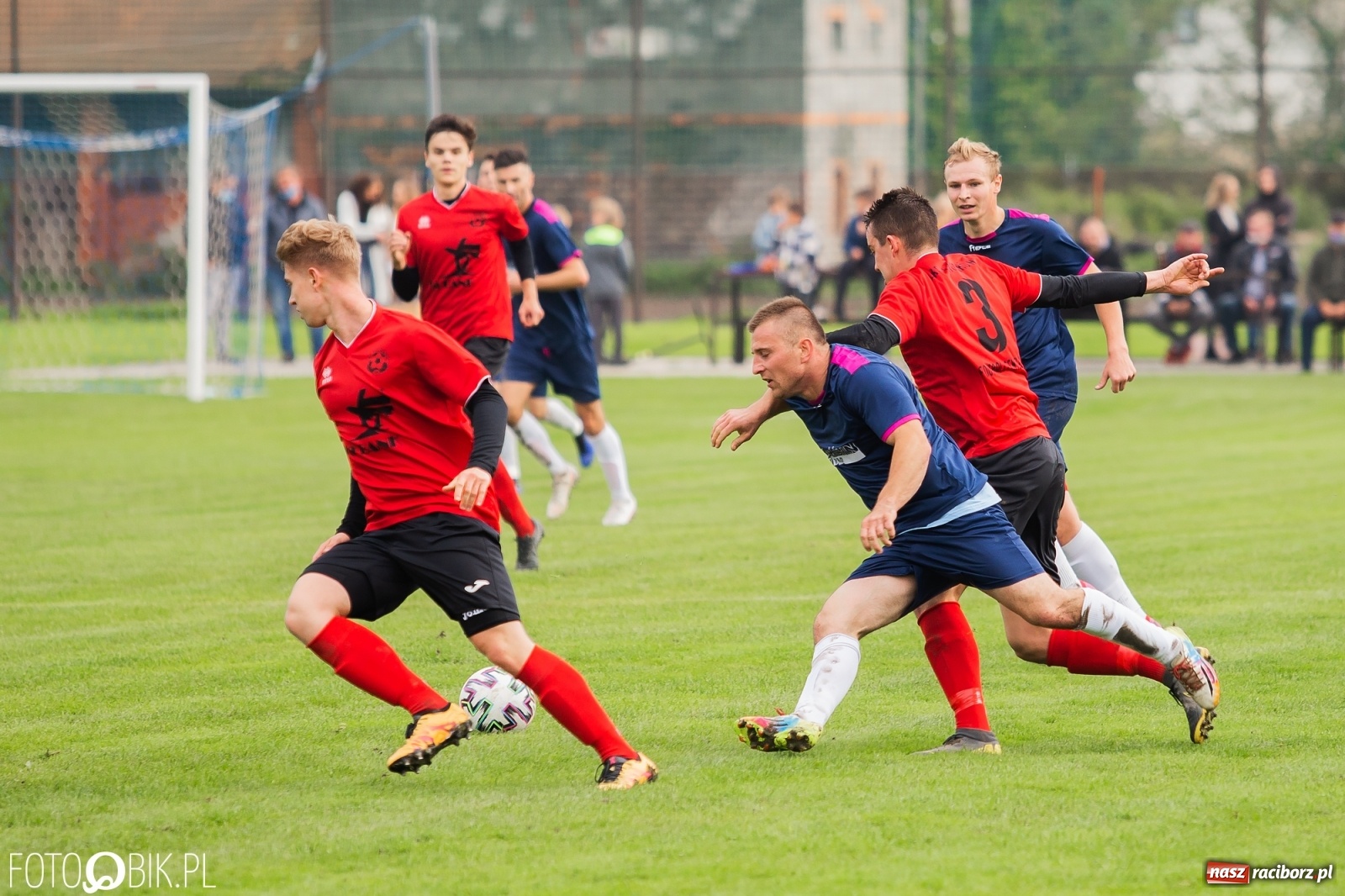 Zdjęcie w galerii na portalu naszraciborz.pl: Klasa okręgowa. Lider bez punktów w derbach gminy [FOTO] wiadomości z regionu