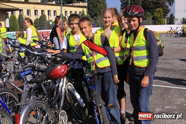 Zdjęcie w galerii na portalu naszraciborz.pl: Gwieździsty rajd rowerowy dla uczniów wiadomości z regionu