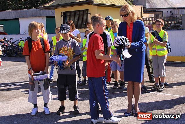 Zdjęcie w galerii na portalu naszraciborz.pl: Gwieździsty rajd rowerowy dla uczniów wiadomości z regionu
