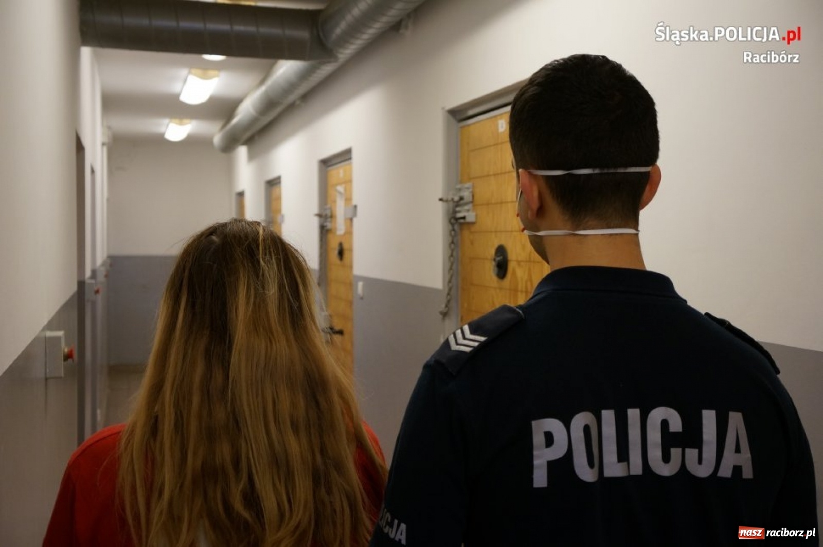 Zdjęcie w galerii na portalu naszraciborz.pl: Chałupki. Kradzież pieniędzy w punkcie odbioru paczek  wiadomości z regionu