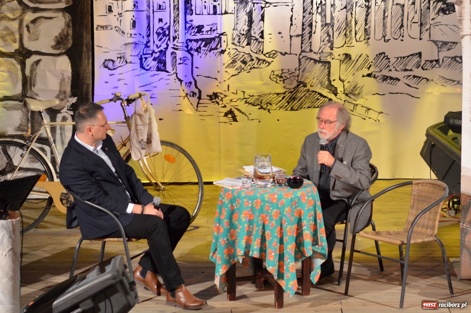 Zdjęcie w galerii na portalu naszraciborz.pl: Wieczór autorski Marka Rapnickiego  wiadomości z regionu