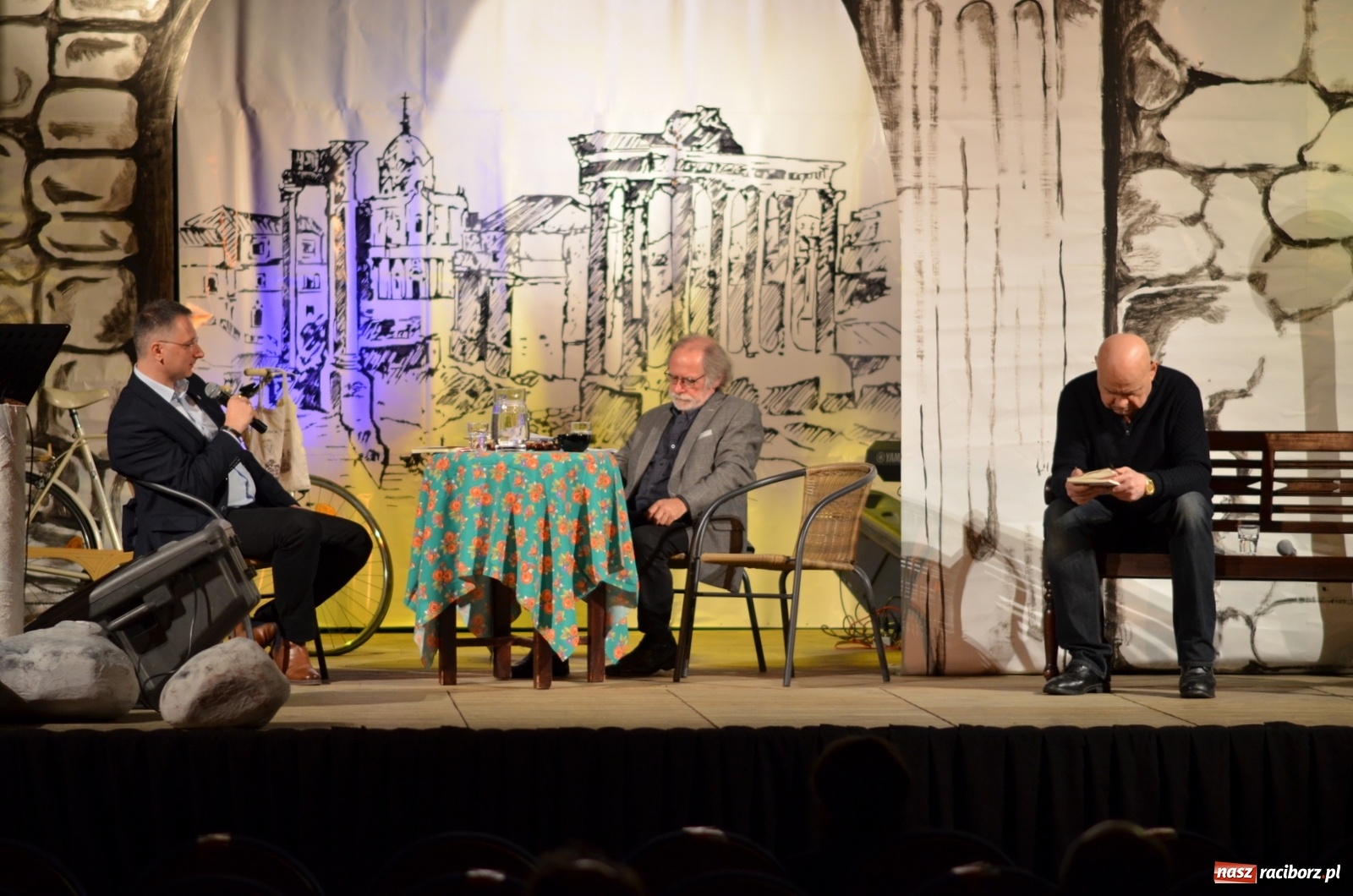 Zdjęcie w galerii na portalu naszraciborz.pl: Wieczór autorski Marka Rapnickiego  wiadomości z regionu