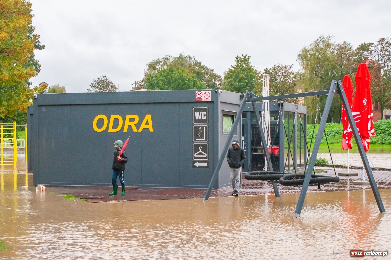 Zdjęcie w galerii na portalu naszraciborz.pl: Sytuacja powodziowa w powiecie raciborskim  wiadomości z regionu