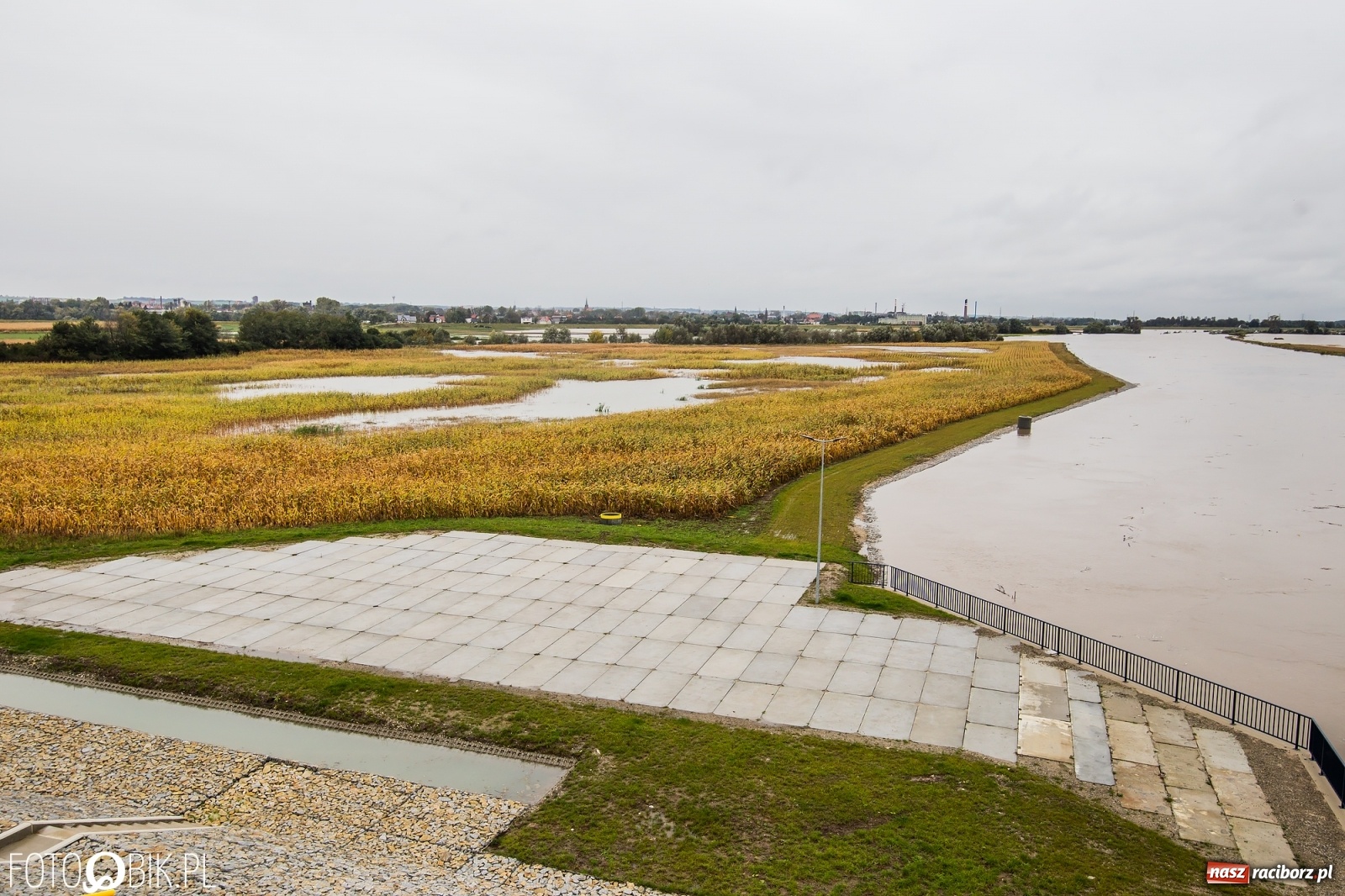 Zdjęcie w galerii na portalu naszraciborz.pl: Podjęto decyzję o natychmiastowym uruchomieniu zbiornika Racibórz wiadomości z regionu