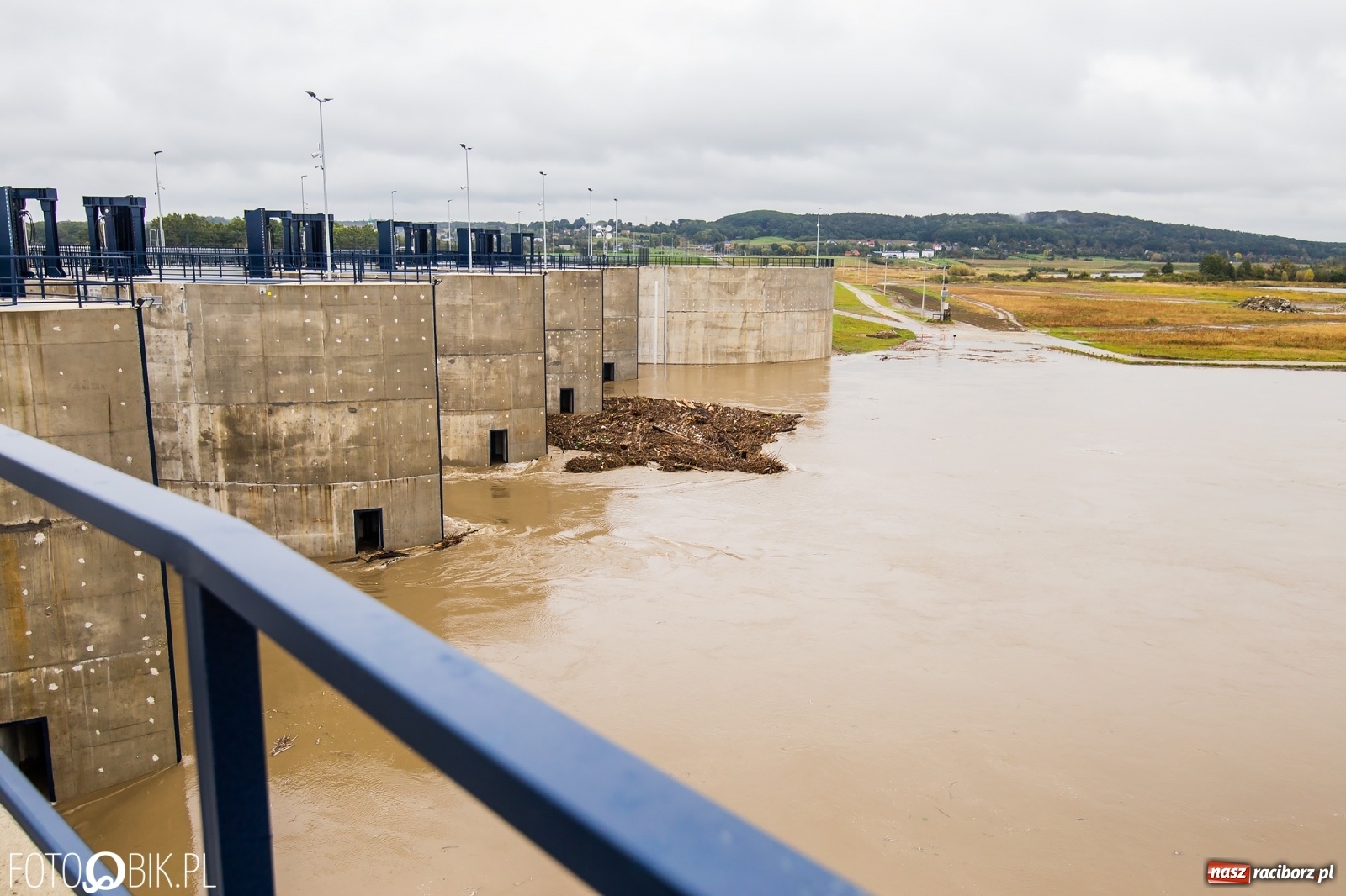 Zdjęcie w galerii na portalu naszraciborz.pl: Podjęto decyzję o natychmiastowym uruchomieniu zbiornika Racibórz wiadomości z regionu