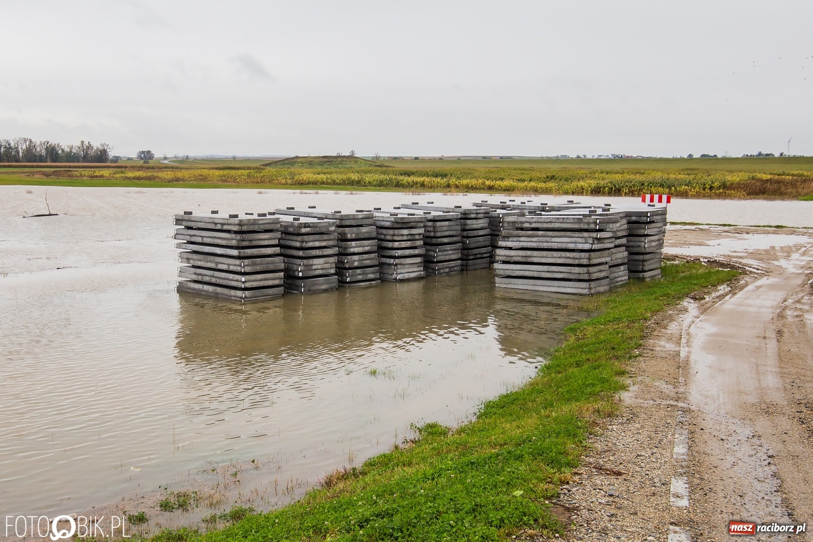 Zdjęcie w galerii na portalu naszraciborz.pl: Podjęto decyzję o natychmiastowym uruchomieniu zbiornika Racibórz wiadomości z regionu