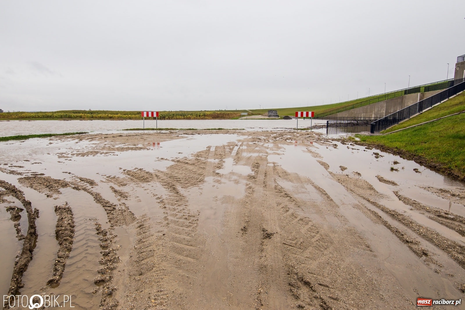 Zdjęcie w galerii na portalu naszraciborz.pl: Podjęto decyzję o natychmiastowym uruchomieniu zbiornika Racibórz wiadomości z regionu