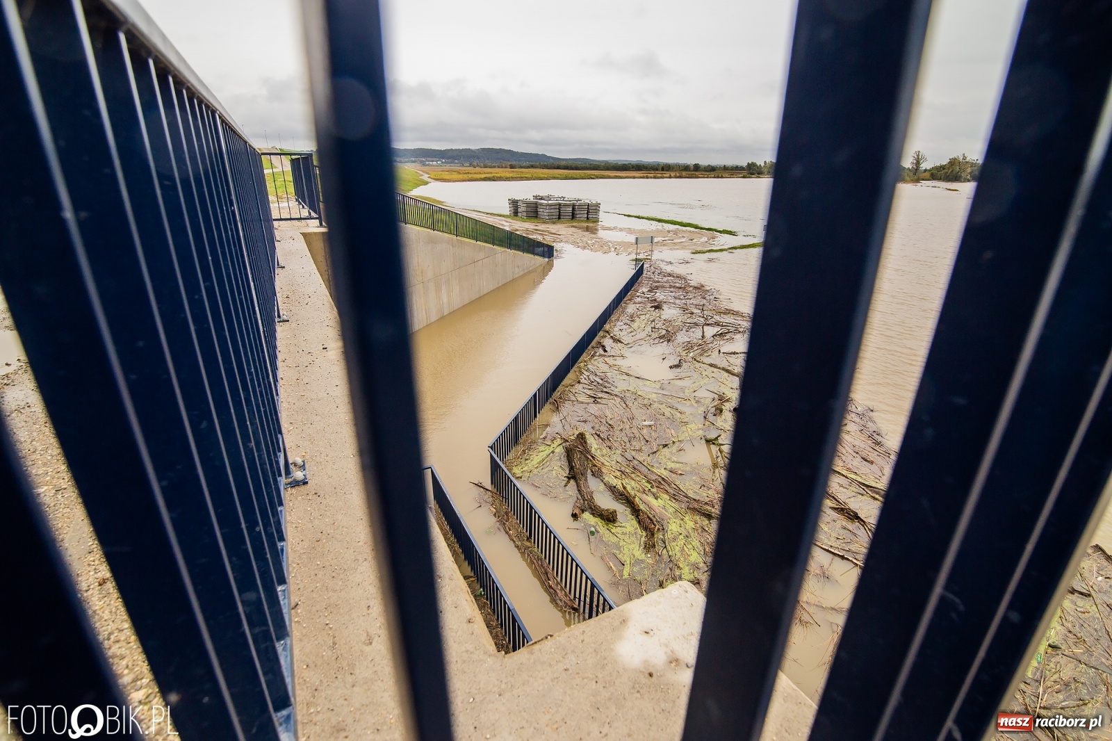 Zdjęcie w galerii na portalu naszraciborz.pl: Podjęto decyzję o natychmiastowym uruchomieniu zbiornika Racibórz wiadomości z regionu