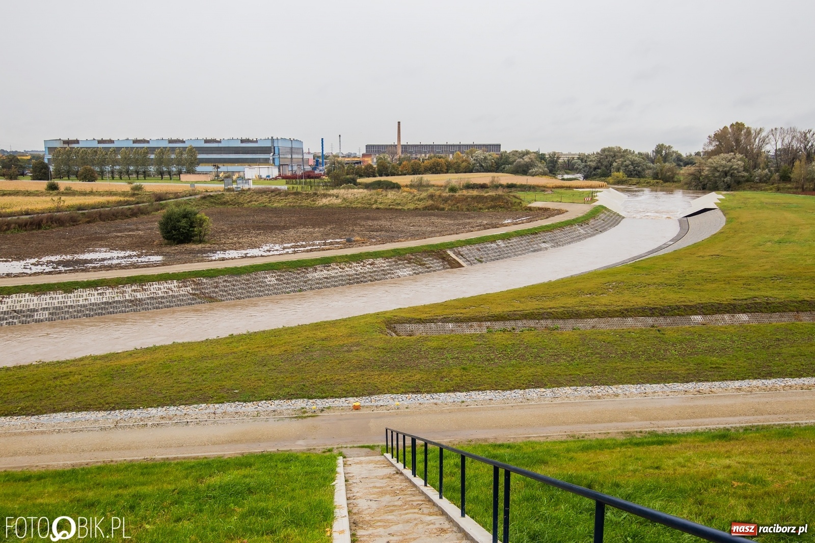 Zdjęcie w galerii na portalu naszraciborz.pl: Podjęto decyzję o natychmiastowym uruchomieniu zbiornika Racibórz wiadomości z regionu