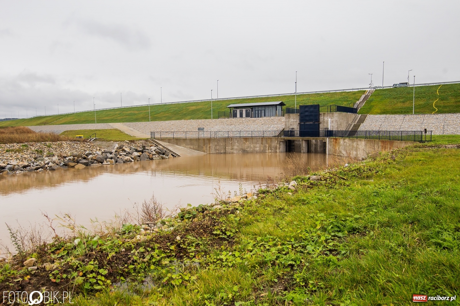 Zdjęcie w galerii na portalu naszraciborz.pl: Podjęto decyzję o natychmiastowym uruchomieniu zbiornika Racibórz wiadomości z regionu